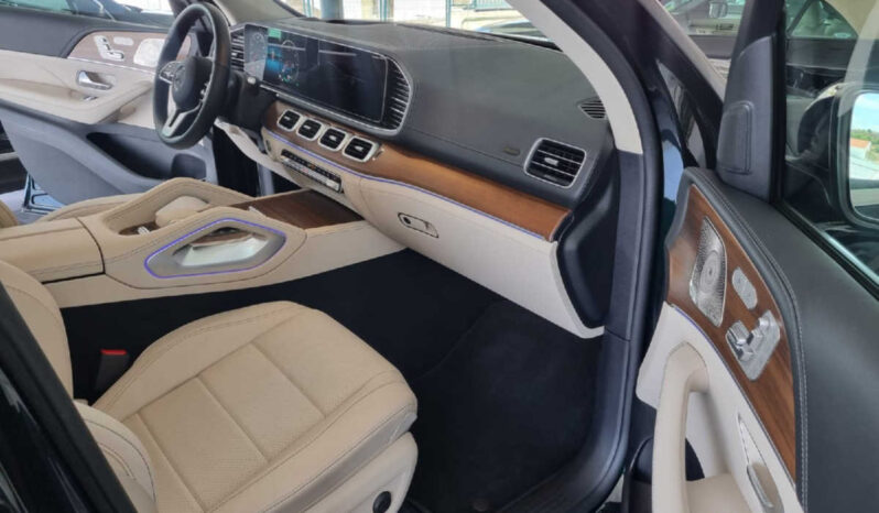 
								MERCEDES GLE 350d 4MATIC completo									