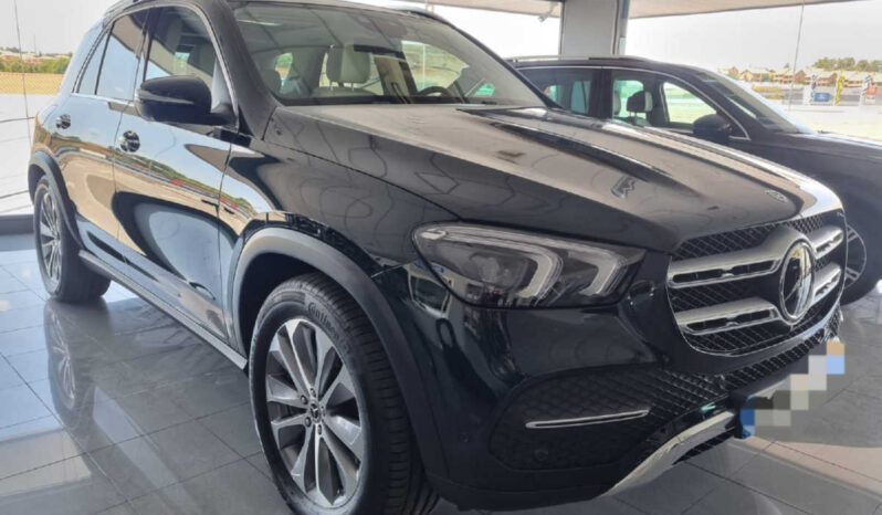
								MERCEDES GLE 350d 4MATIC completo									