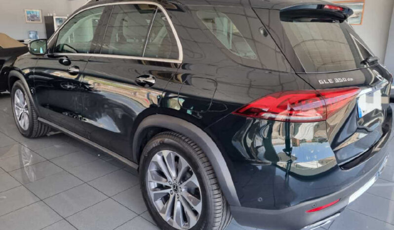 
								MERCEDES GLE 350d 4MATIC completo									