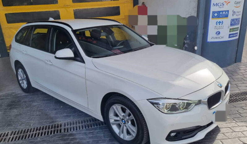 
								BMW SERIE 3 320D 190CV FAMILIAR completo									